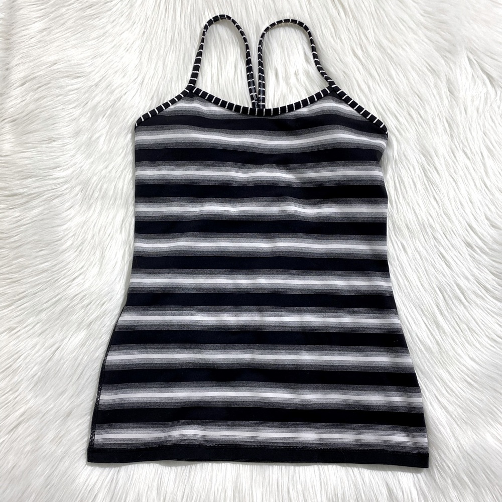 Lululemon Tank Top Stripe Racerback Sportbra Sz. 8